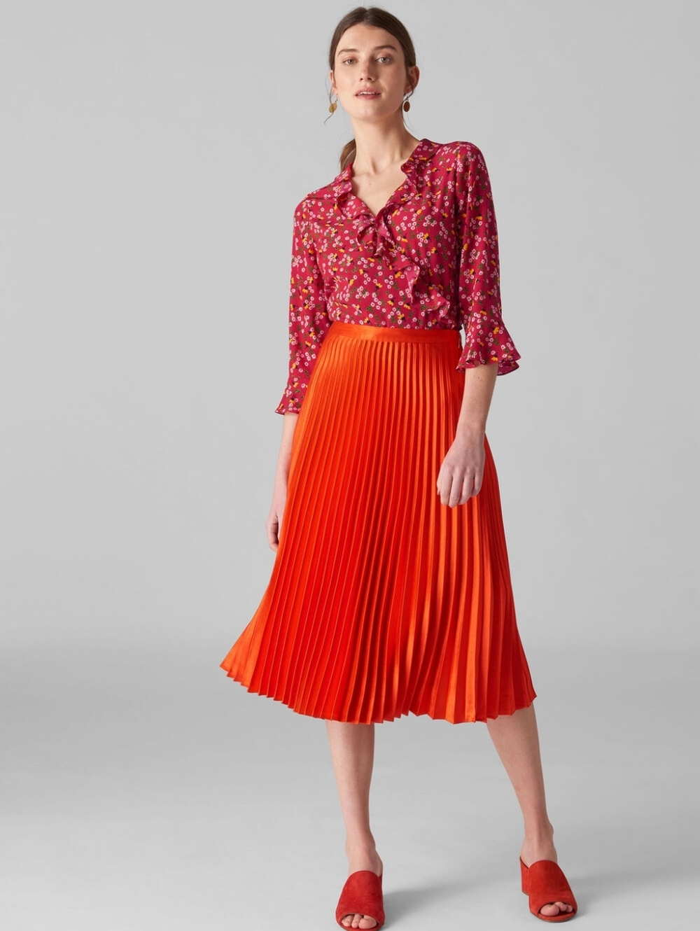 Whistles Pleated Midi Skirt in Bright Red Size 4 In New Condition
